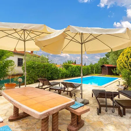 Amazing In With Kitchen Feriehus *