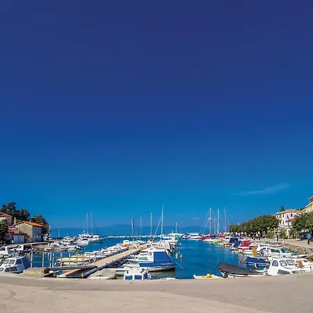 Amazing In With Kitchen Feriehus Malinska