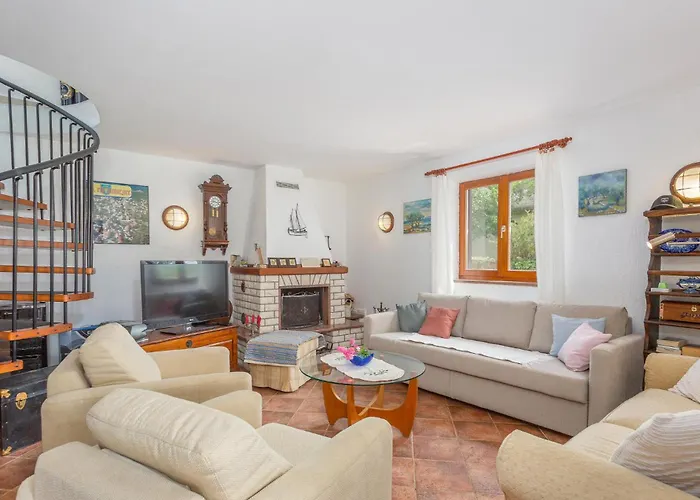 Casa vacanze Amazing In With Kitchen