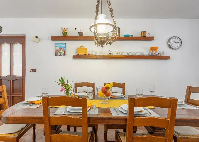 Amazing In With Kitchen Malinska