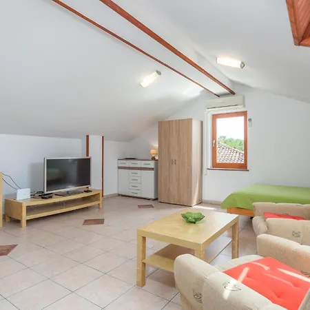 펜션 Amazing In With Kitchen 말린스카