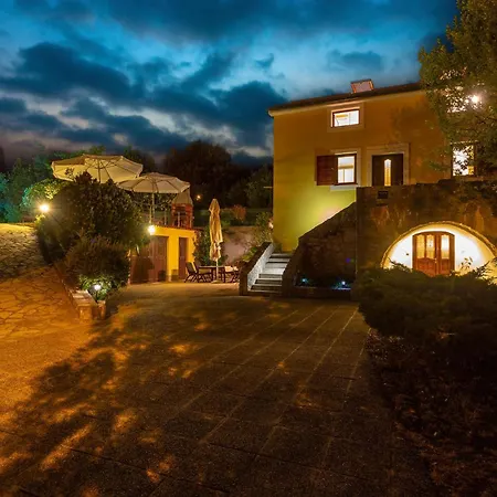 Amazing In With Kitchen * 말린스카