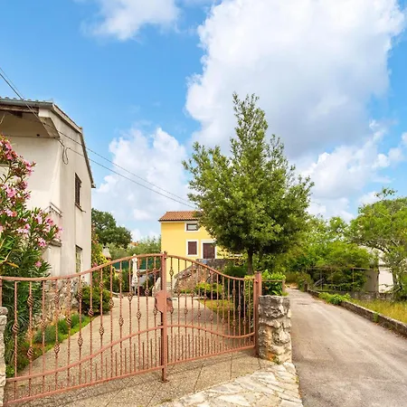 펜션 Amazing In With Kitchen *