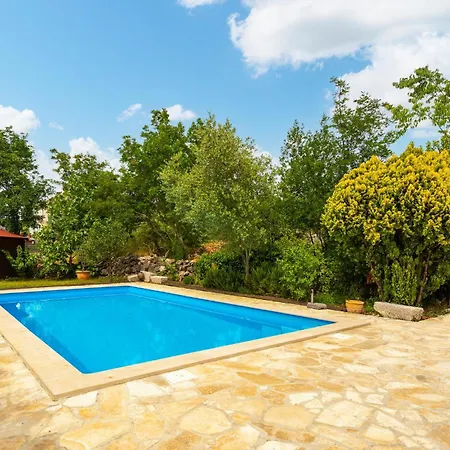 Amazing In With Kitchen * 말린스카