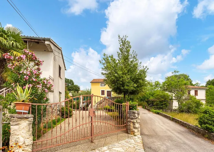 펜션 Amazing In With Kitchen *