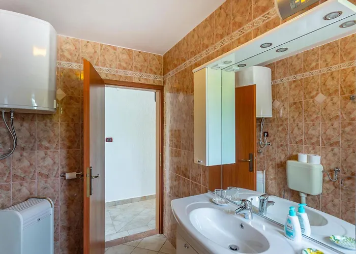 Amazing In With Kitchen 말린스카