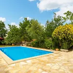 Gorgeous In * Malinska
