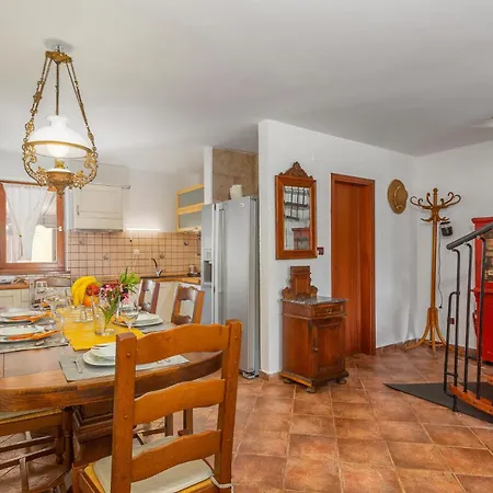 Amazing In With Kitchen בית נופש