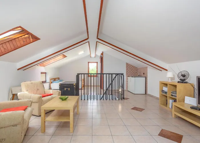 בית נופש Amazing In With Kitchen