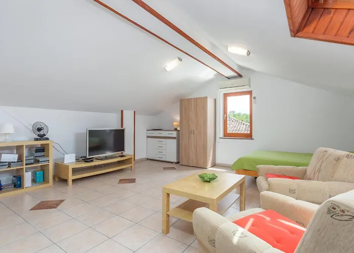 בית נופש Amazing In With Kitchen מאלינסקה