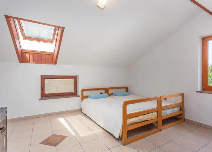 בית נופש Amazing In With Kitchen מאלינסקה